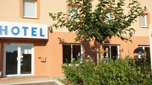 Hotel Brit Confort 3*