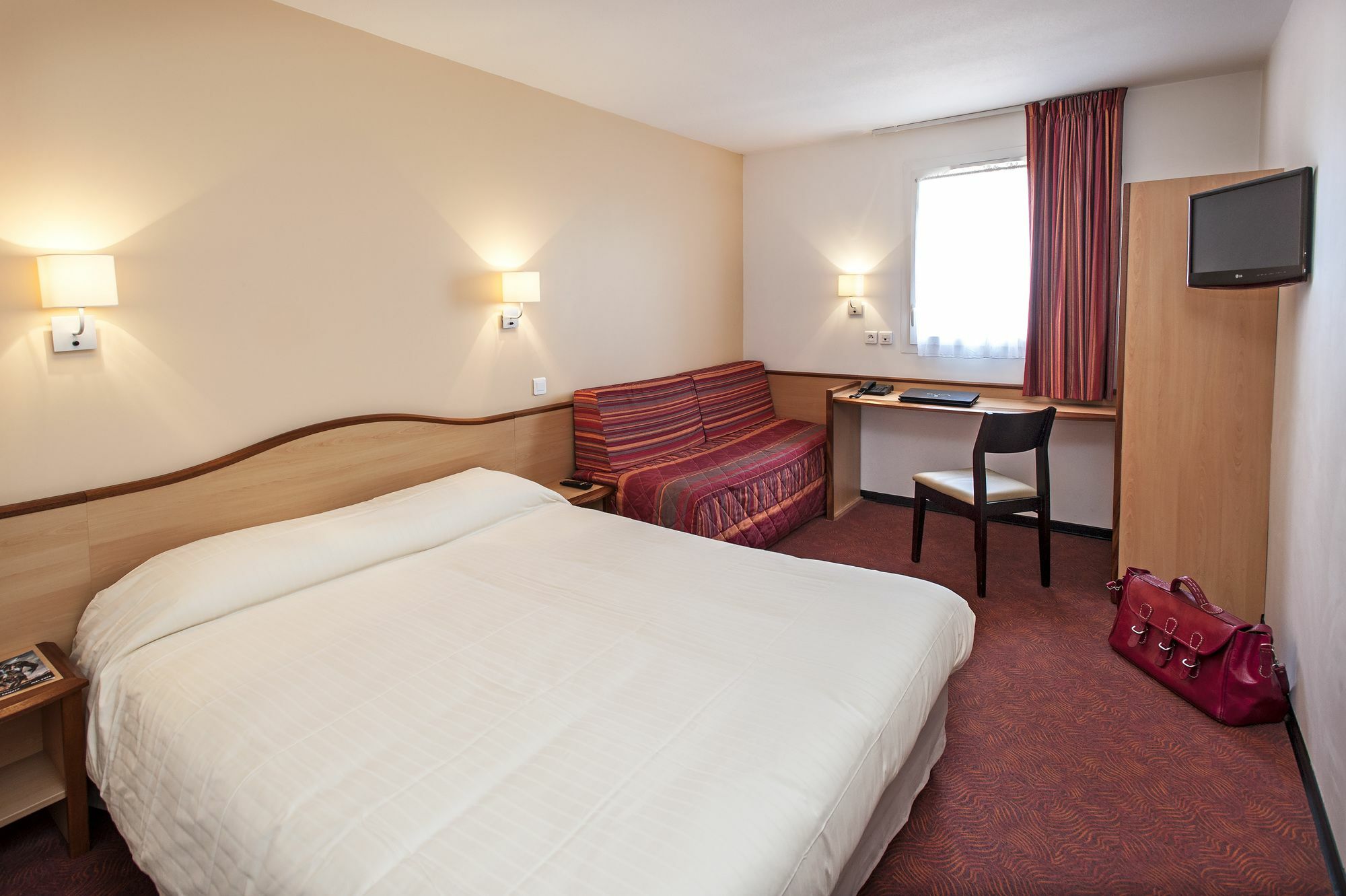 Hotel Brit Confort Montauban