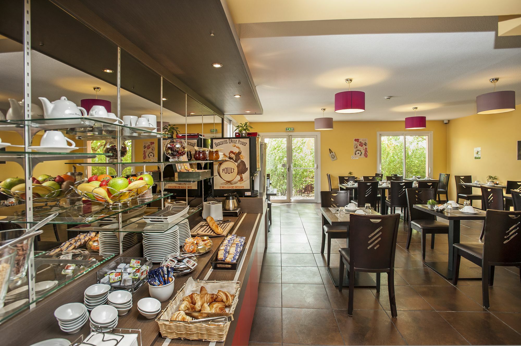 Hotel Brit Confort 3*